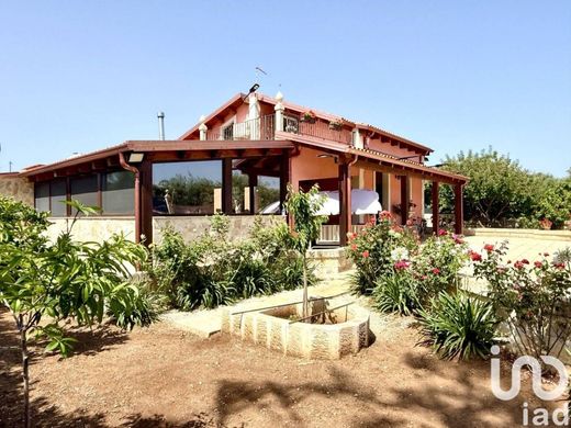 Βίλα σε Avola, Provincia di Siracusa