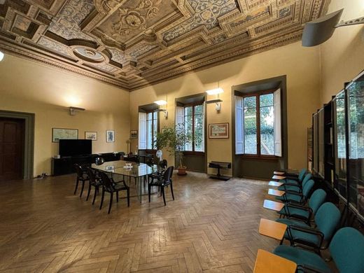 Apartment / Etagenwohnung in Florenz, Toskana