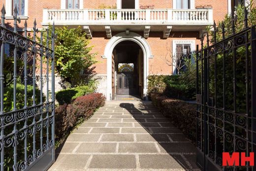 Apartment in Milan, Lombardy