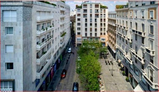 Office in Milan, Lombardy