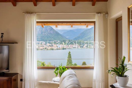 Villa en Omegna, Verbano Cusio Ossola