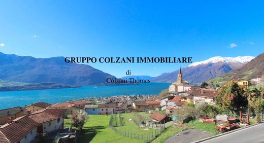 Appartamento a Vercana, Como