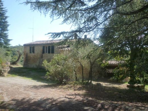 Country House in Asciano, Province of Siena