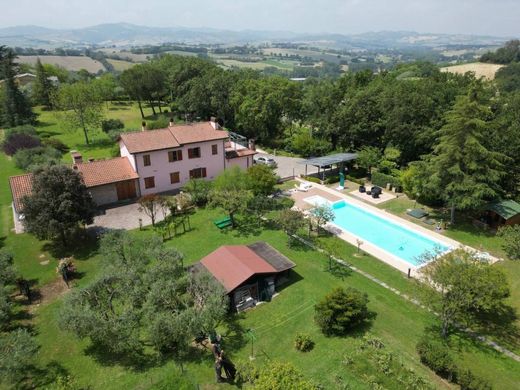 Villa in Fano, Provincia di Pesaro e Urbino