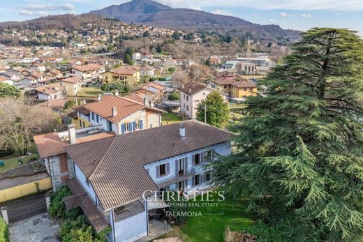 Villa in Caravate, Provincia di Varese