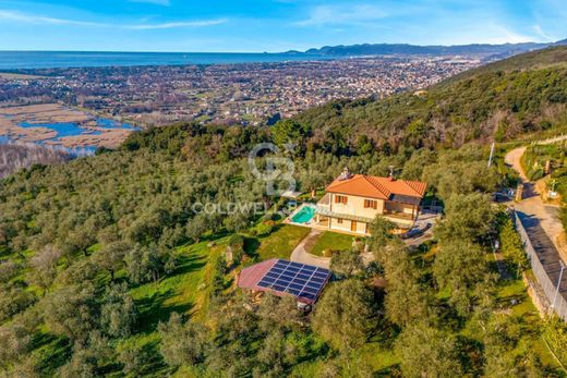 빌라 / Pietrasanta, Provincia di Lucca