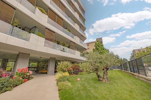 Piso / Apartamento en Monza, Provincia di Monza e della Brianza