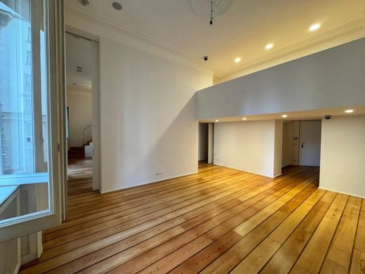 Office in Milan, Lombardy