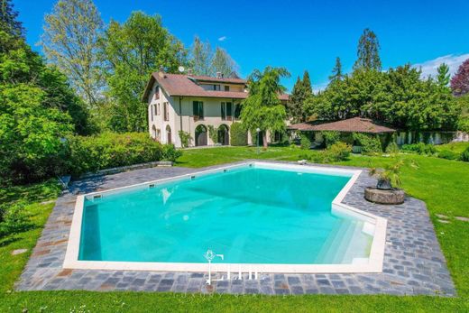 Villa - Castelletto sopra Ticino, Provincia di Novara