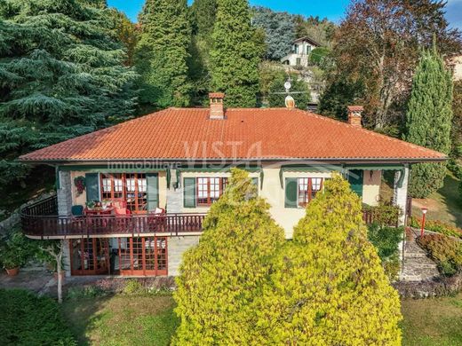 ﻓﻴﻼ ﻓﻲ Proserpio, Provincia di Como