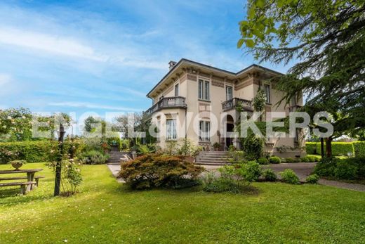 Villa en Inarzo, Provincia di Varese