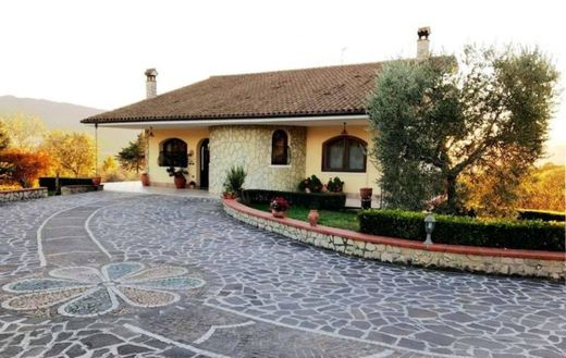 Villa à Isernia, Provincia di Isernia