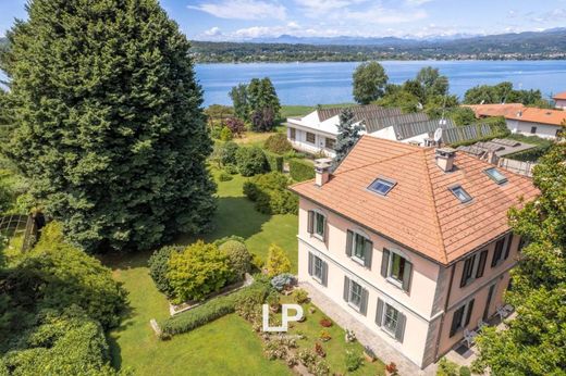 Villa in Sesto Calende, Provincia di Varese