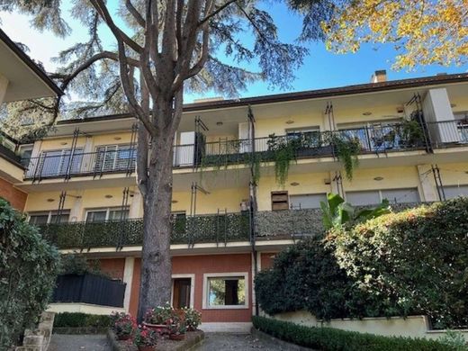 ローマ, ラツィオ州のアパートメント