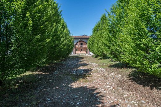 Villa à Agrate Conturbia, Novare
