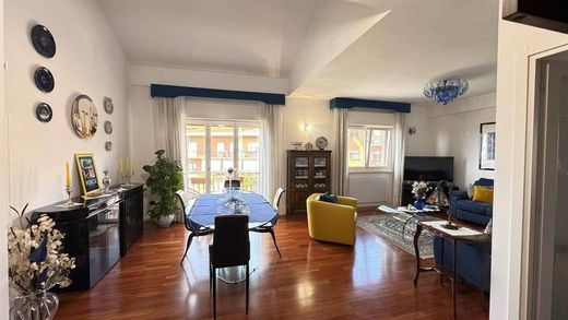 Piso / Apartamento en Albano Laziale, Roma