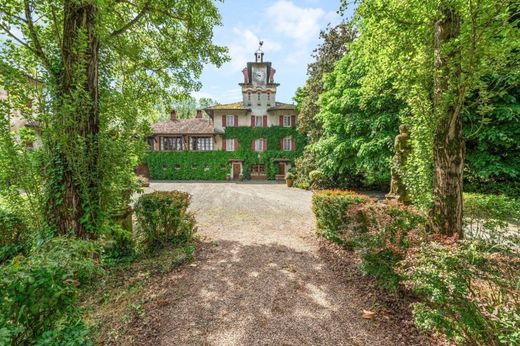 منزل ريفي ﻓﻲ Zinasco Vecchio, Provincia di Pavia