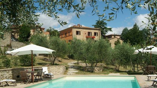 Country House in Murlo, Province of Siena