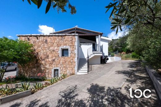 Villa in San Teodoro, Provincia di Sassari