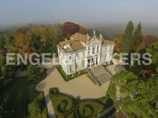 Edificio en Conegliano, Provincia di Treviso