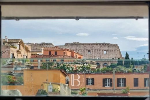 Penthouse w Rzym, Lazio