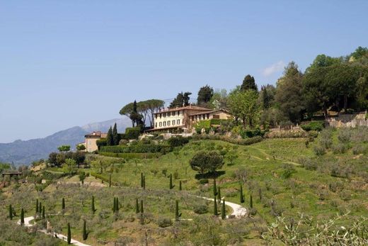 Propriété de campagne à Lucques, Toscane