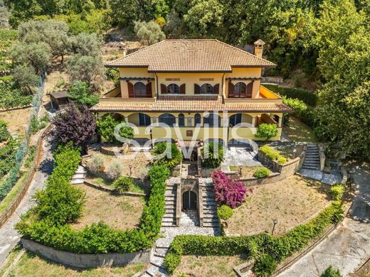 Villa in Carrara, Provincia di Massa-Carrara