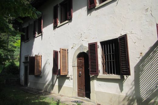 Villa Rignano sull'Arno, Firenze ilçesinde