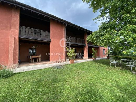 Casale a Gavardo, Brescia