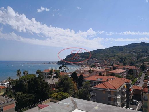 Penthouse w Diano Marina, Provincia di Imperia