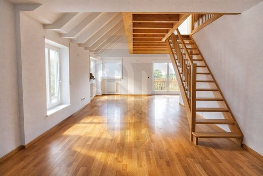 Apartment / Etagenwohnung in Brixen, Bozen