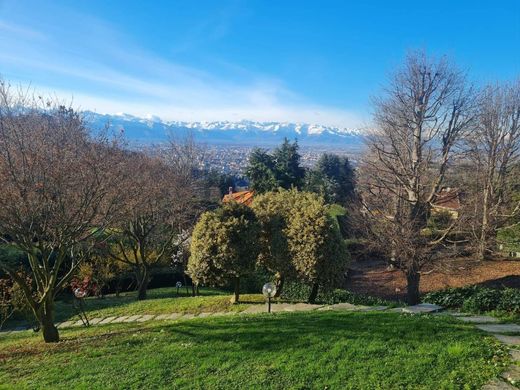 Villa a Torino, Provincia di Torino