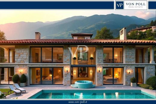 Residential complexes in Salò, Provincia di Brescia