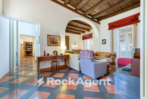 Daire Napoli, Napoli ilçesinde