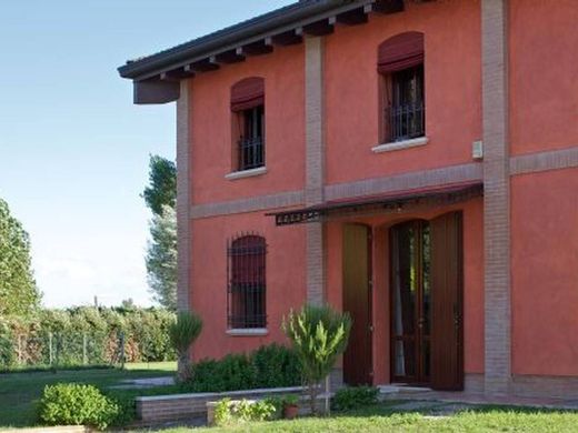 Villa in Ravenna, Provincia di Ravenna