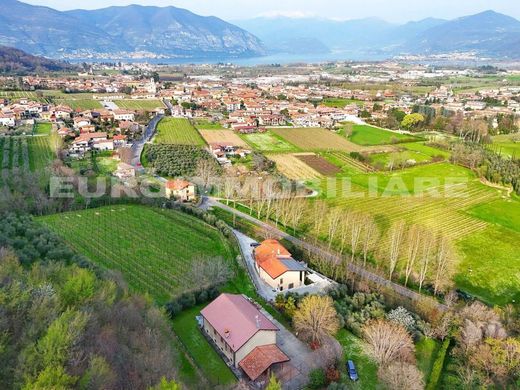 Landsitz in Corte Franca, Provincia di Brescia