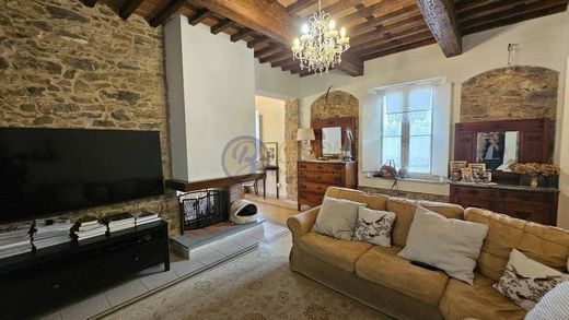 Загородный Дом, Массаросе, Provincia di Lucca