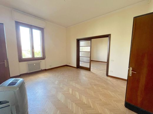 Офис, Флоренция, Province of Florence