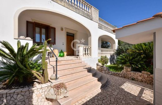 Villa in Lecce, Provincia di Lecce