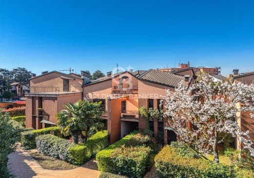 Moradia em banda - Monza, Provincia di Monza e della Brianza