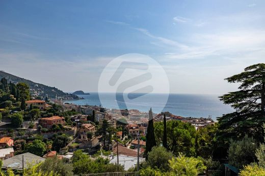 Villa in Alassio, Provincia di Savona
