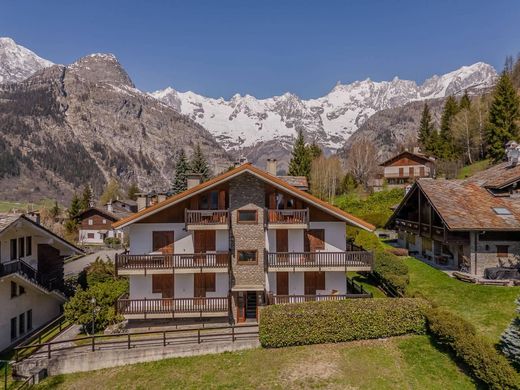 Apartment in Prè-Saint-Didier, Valle d'Aosta