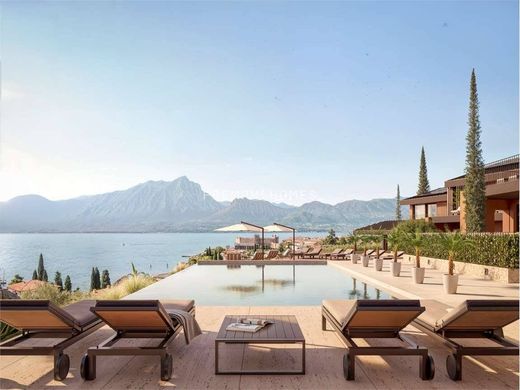 Appartamento a Torri del Benaco, Verona