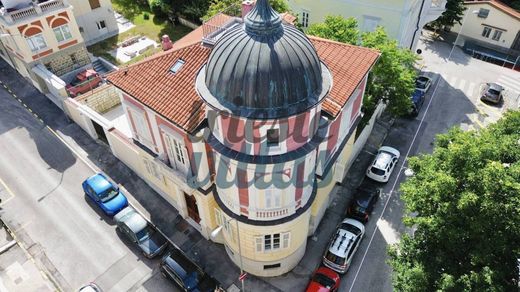 别墅  的里雅斯特, 的里雅斯特省