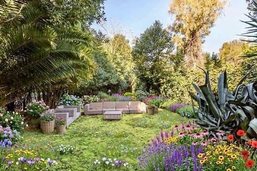 Villa in Rome, Latium