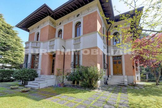 Apartament w Brescia, Provincia di Brescia