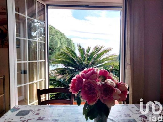 Βίλα σε Cogoleto, Provincia di Genova