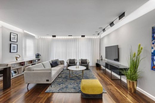 Apartment in Milan, Lombardy