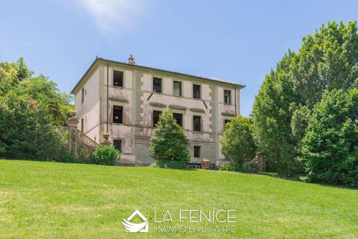 Villa a Camaiore, Lucca