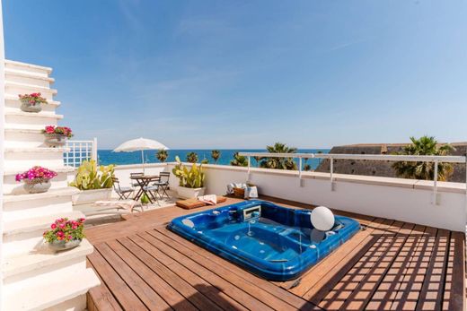 Жилой комплекс, Mola di Bari, Bari